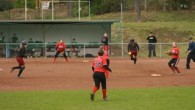 Zwei Siege zur Saisoneröffnung Auch wenn das Wetter teilweise nicht so ganz mitspielen wollte, konnten beide Spiele des Double Headers zwischen den Tornados und den Hedgehogs ohne Unterbrechungen gespielt...